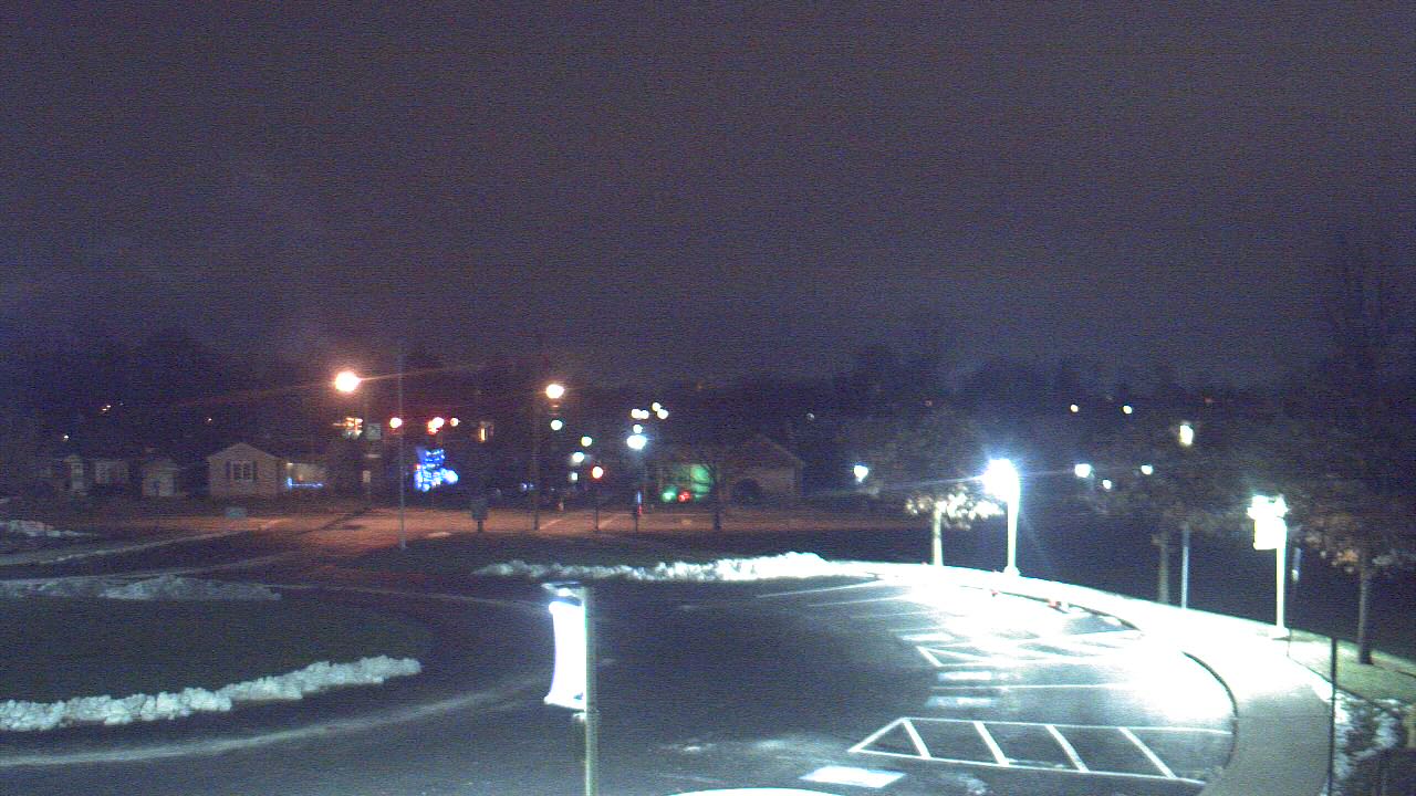 Thumbnail for current weather camera view from Lagonda ES in Springfield, Ohio