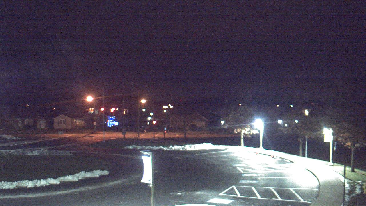 Thumbnail for current weather camera view from Lagonda ES in Springfield, Ohio