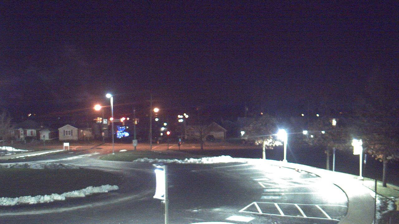 Thumbnail for current weather camera view from Lagonda ES in Springfield, Ohio