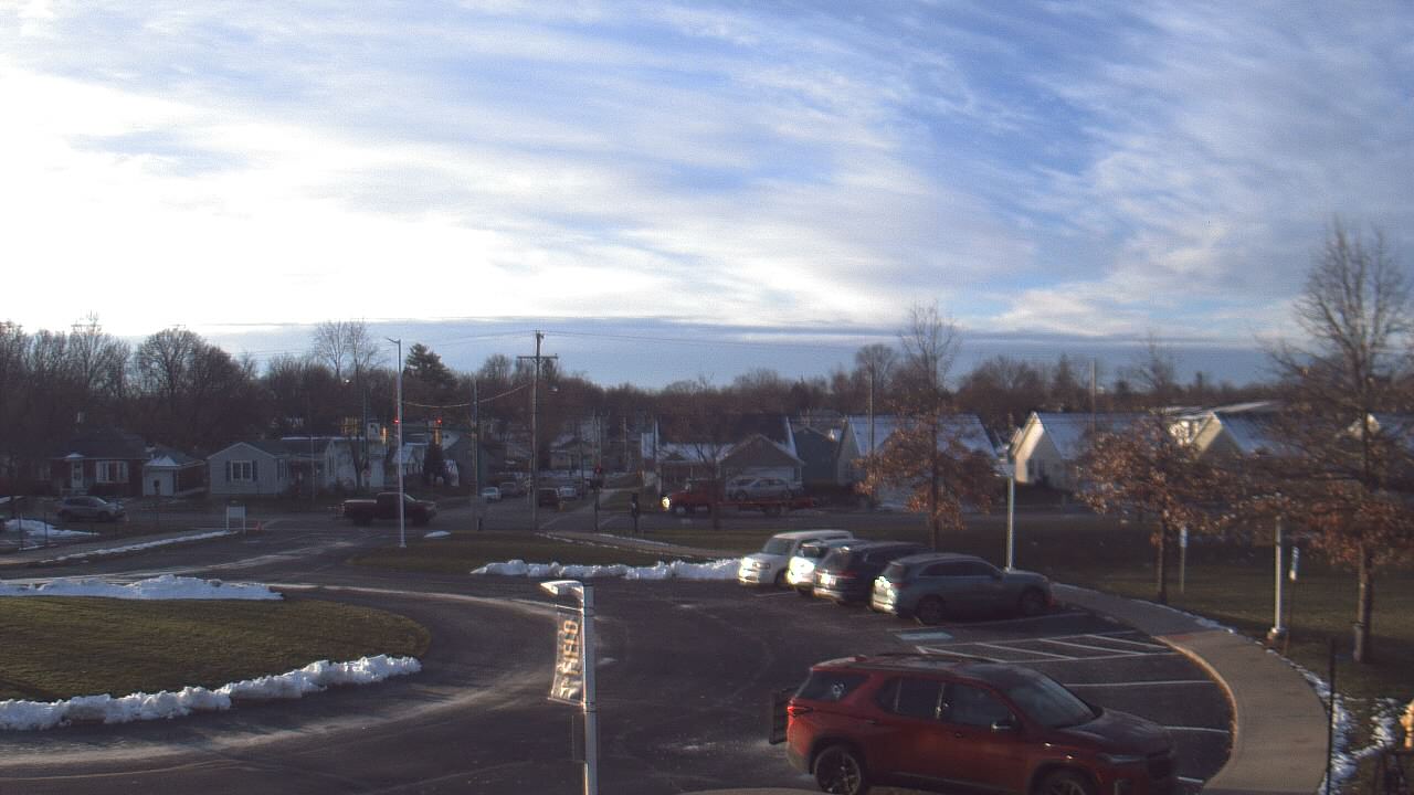 Thumbnail for current weather camera view from Lagonda ES in Springfield, Ohio
