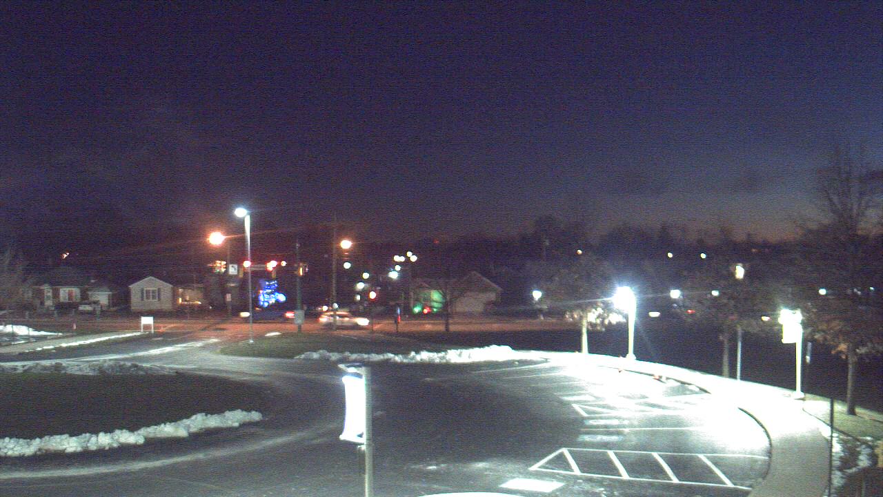 Thumbnail for current weather camera view from Lagonda ES in Springfield, Ohio