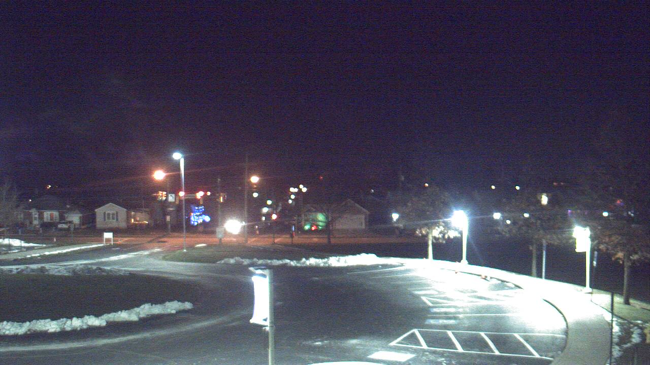 Thumbnail for current weather camera view from Lagonda ES in Springfield, Ohio