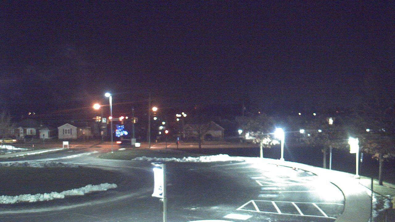 Thumbnail for current weather camera view from Lagonda ES in Springfield, Ohio