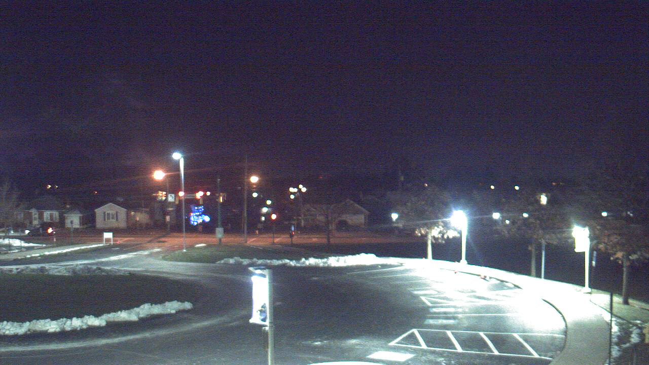 Thumbnail for current weather camera view from Lagonda ES in Springfield, Ohio