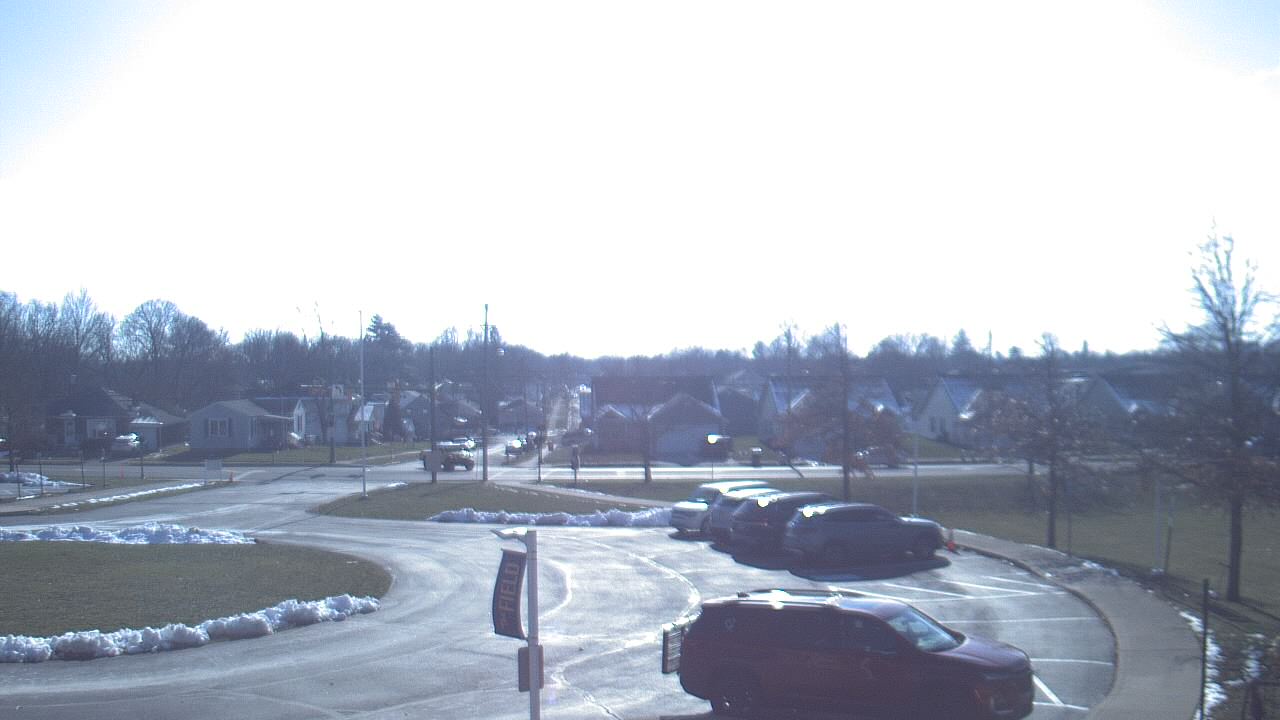 Thumbnail for current weather camera view from Lagonda ES in Springfield, Ohio