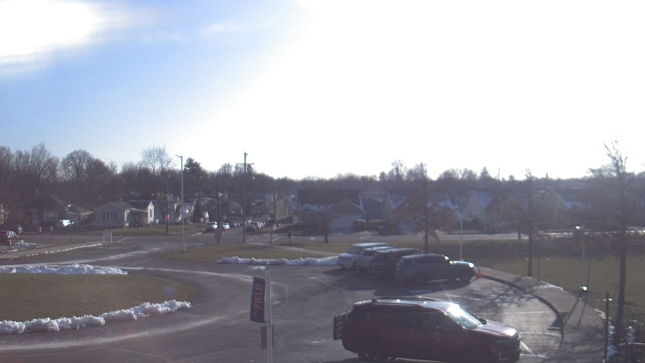Thumbnail for current weather camera view from Lagonda ES in Springfield, Ohio