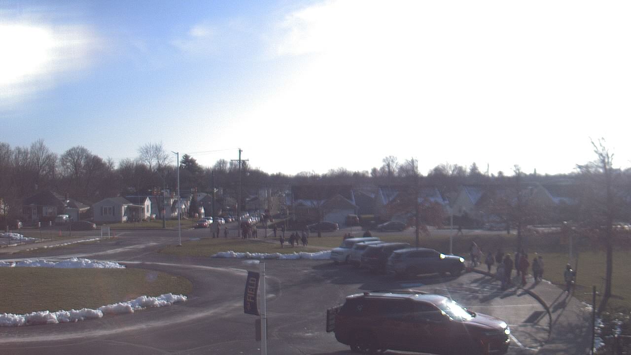Thumbnail for current weather camera view from Lagonda ES in Springfield, Ohio