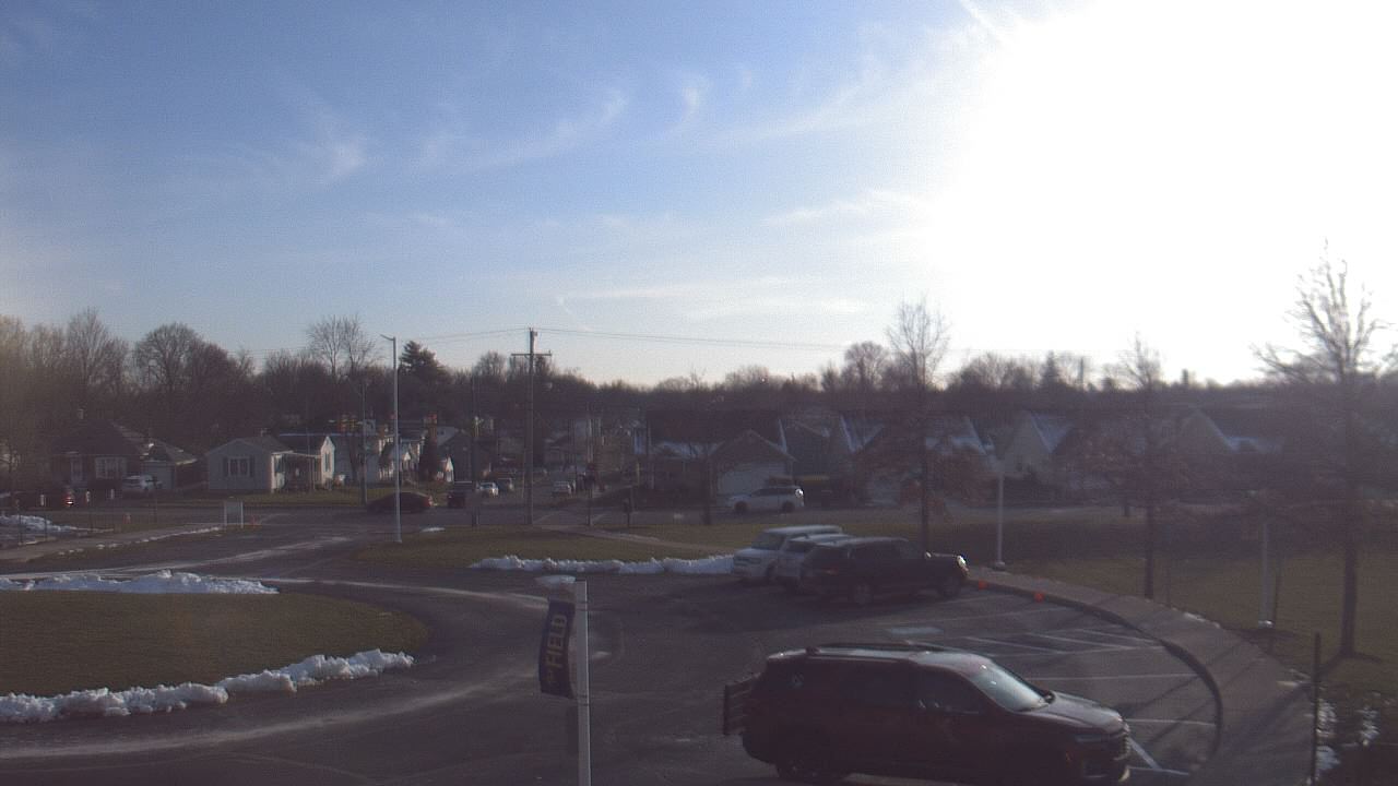 Thumbnail for current weather camera view from Lagonda ES in Springfield, Ohio