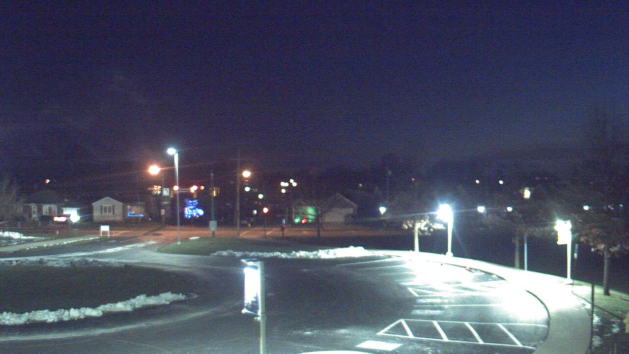 Thumbnail for current weather camera view from Lagonda ES in Springfield, Ohio