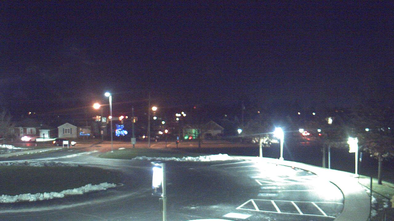 Thumbnail for current weather camera view from Lagonda ES in Springfield, Ohio