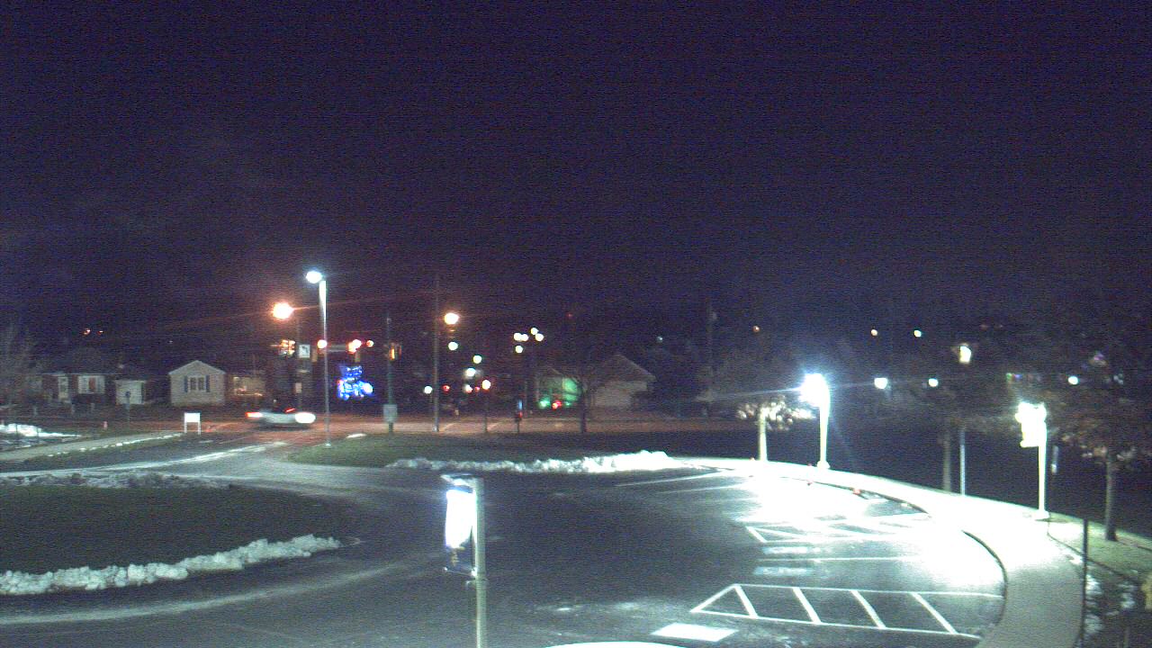 Thumbnail for current weather camera view from Lagonda ES in Springfield, Ohio