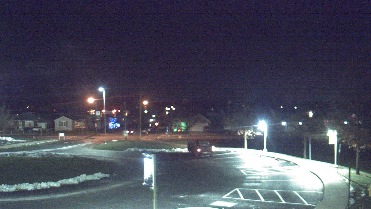 Thumbnail for current weather camera view from Lagonda ES in Springfield, Ohio