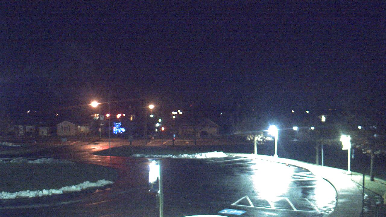 Thumbnail for current weather camera view from Lagonda ES in Springfield, Ohio