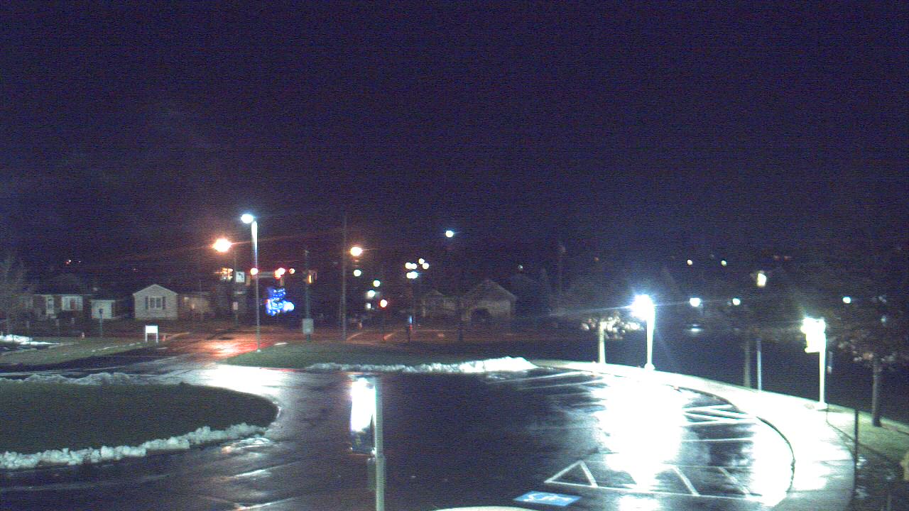 Thumbnail for current weather camera view from Lagonda ES in Springfield, Ohio