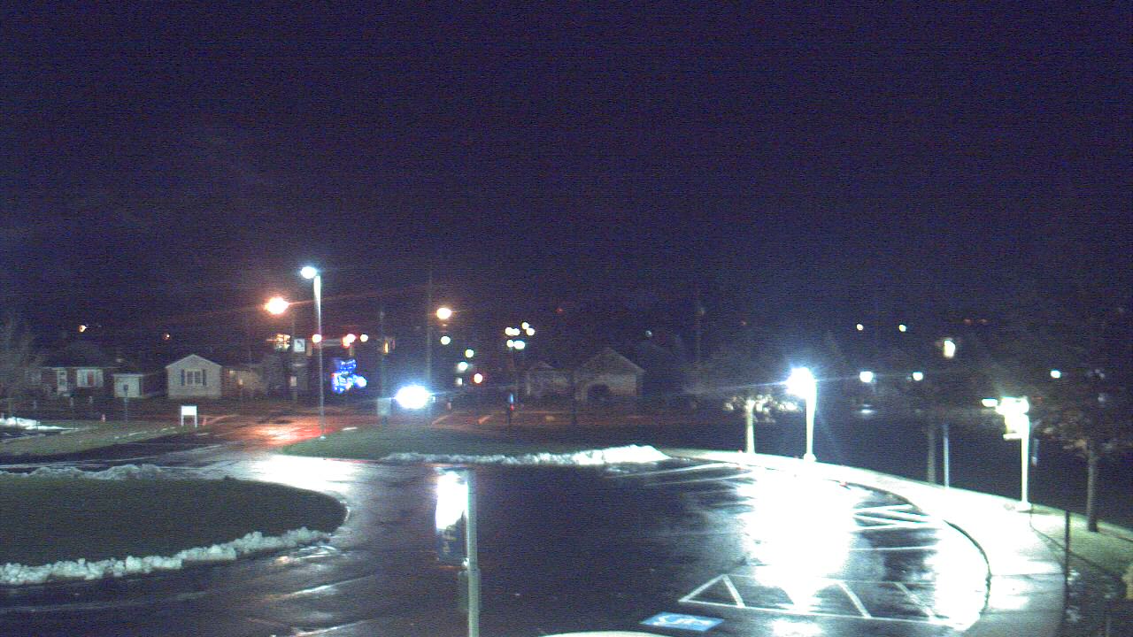 Thumbnail for current weather camera view from Lagonda ES in Springfield, Ohio