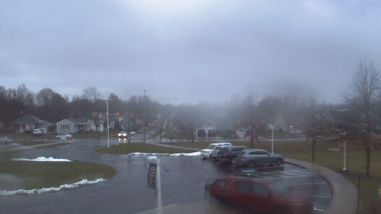 Thumbnail for current weather camera view from Lagonda ES in Springfield, Ohio