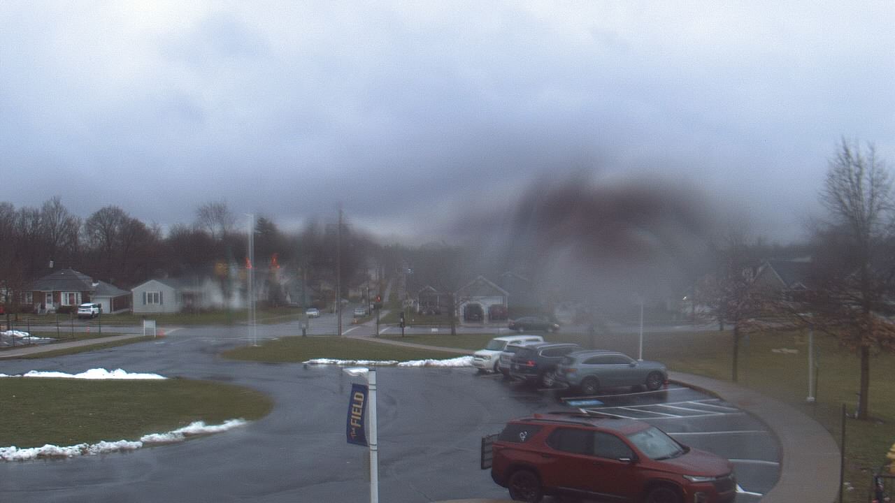 Thumbnail for current weather camera view from Lagonda ES in Springfield, Ohio