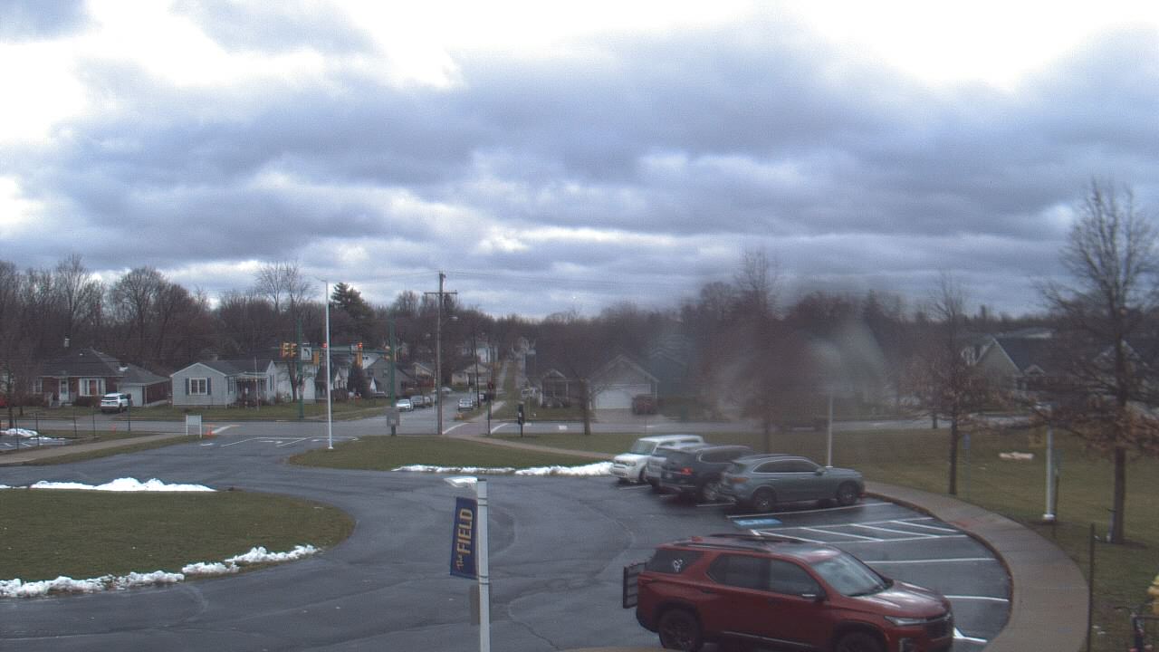Thumbnail for current weather camera view from Lagonda ES in Springfield, Ohio