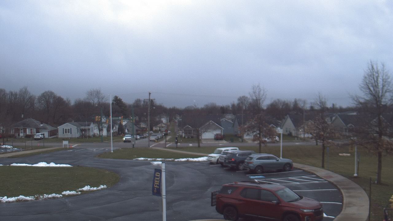 Thumbnail for current weather camera view from Lagonda ES in Springfield, Ohio