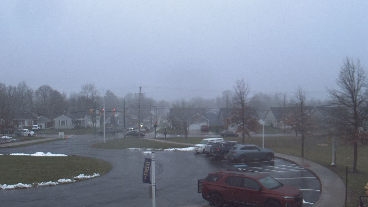 Thumbnail for current weather camera view from Lagonda ES in Springfield, Ohio