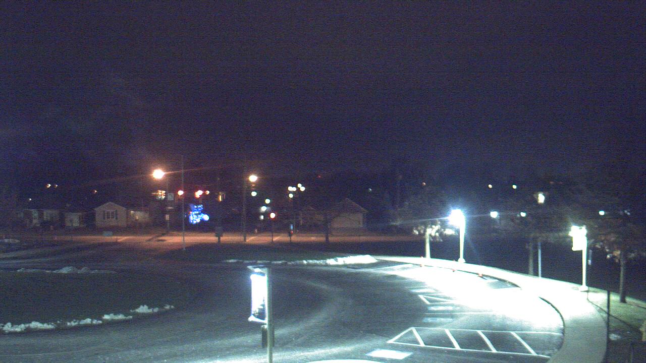 Thumbnail for current weather camera view from Lagonda ES in Springfield, Ohio