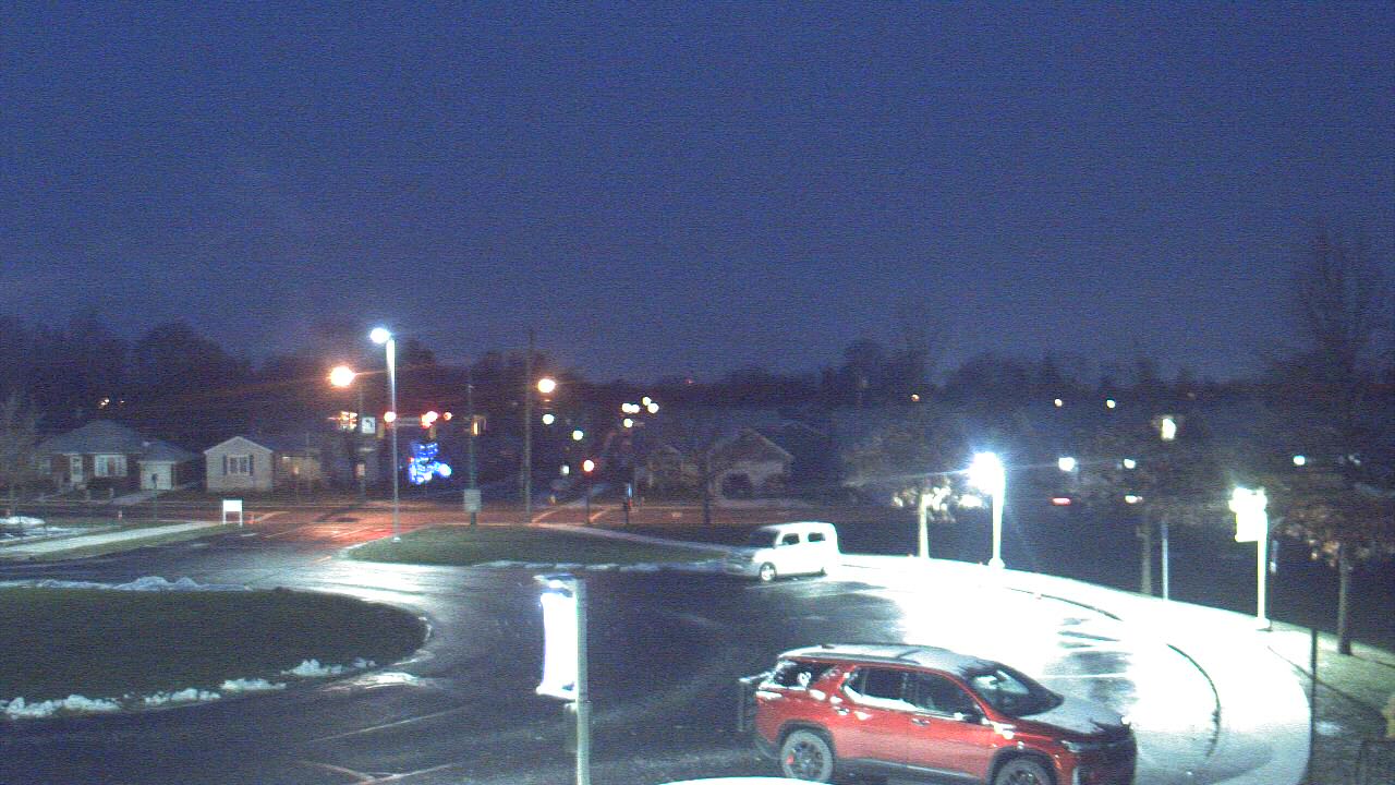 Thumbnail for current weather camera view from Lagonda ES in Springfield, Ohio