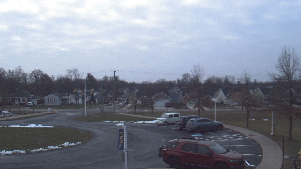 Thumbnail for current weather camera view from Lagonda ES in Springfield, Ohio