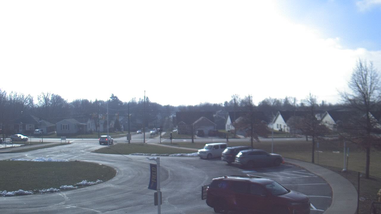 Thumbnail for current weather camera view from Lagonda ES in Springfield, Ohio