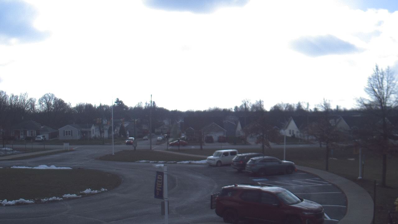 Thumbnail for current weather camera view from Lagonda ES in Springfield, Ohio