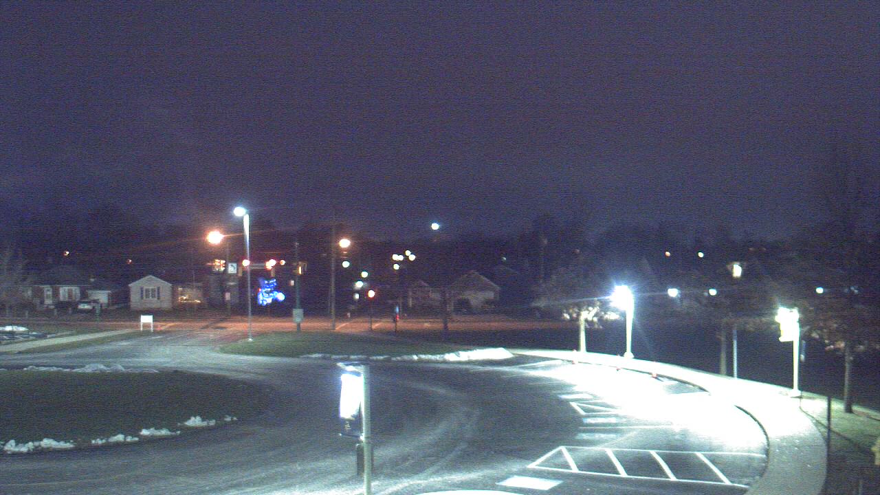 Thumbnail for current weather camera view from Lagonda ES in Springfield, Ohio