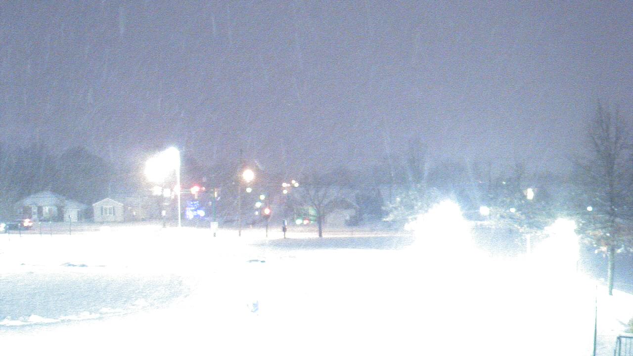 Thumbnail for current weather camera view from Lagonda ES in Springfield, Ohio