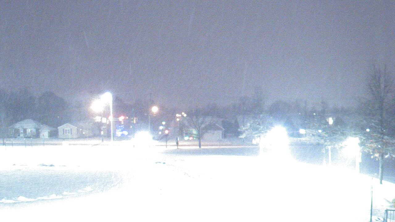 Thumbnail for current weather camera view from Lagonda ES in Springfield, Ohio