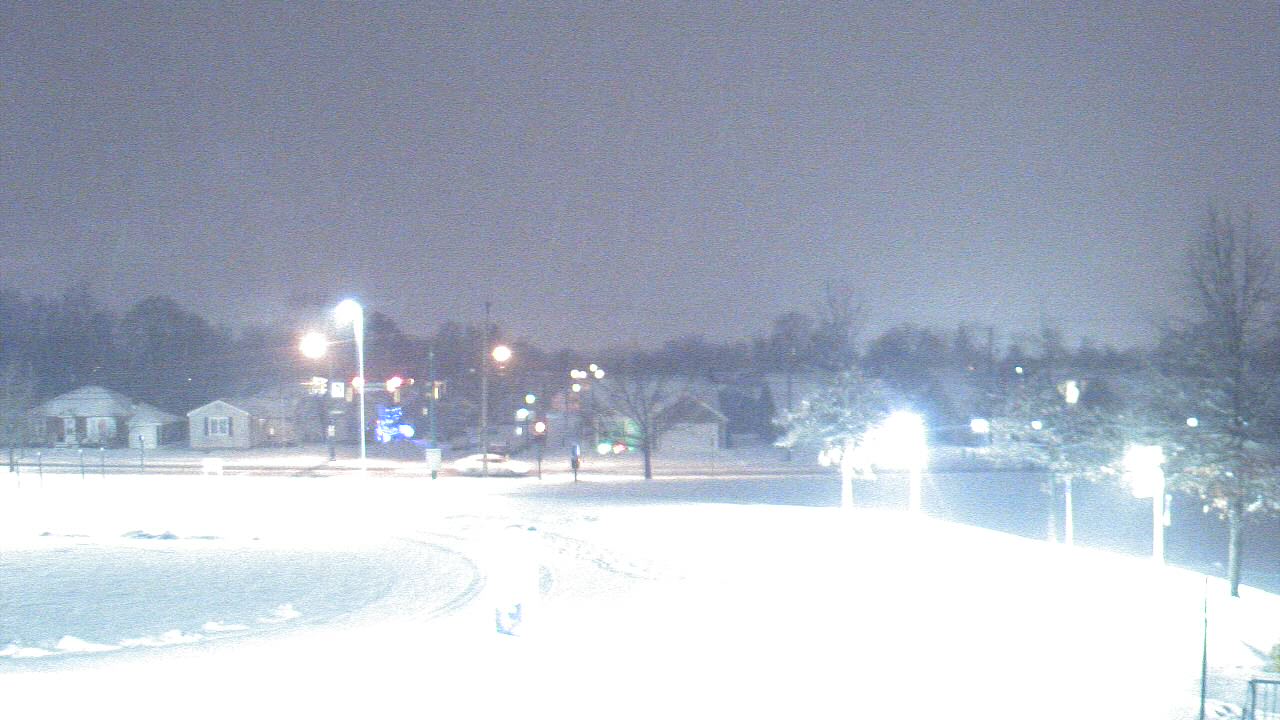 Thumbnail for current weather camera view from Lagonda ES in Springfield, Ohio