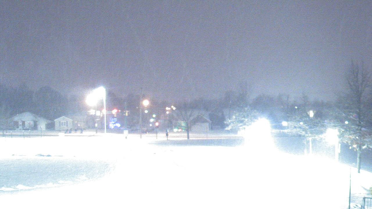 Thumbnail for current weather camera view from Lagonda ES in Springfield, Ohio