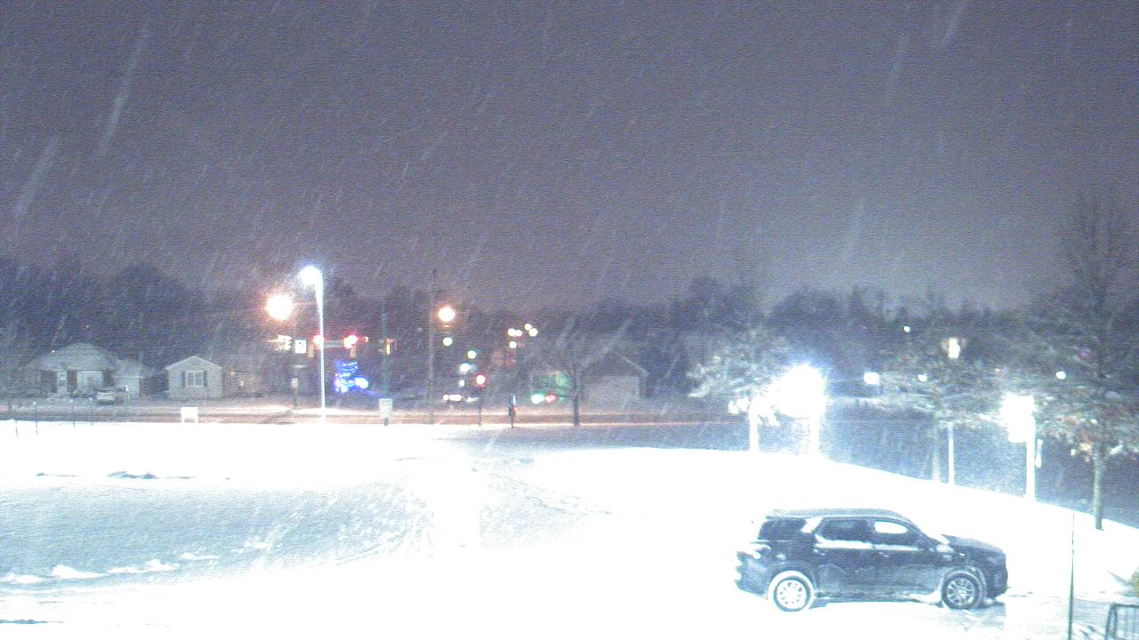 Thumbnail for current weather camera view from Lagonda ES in Springfield, Ohio