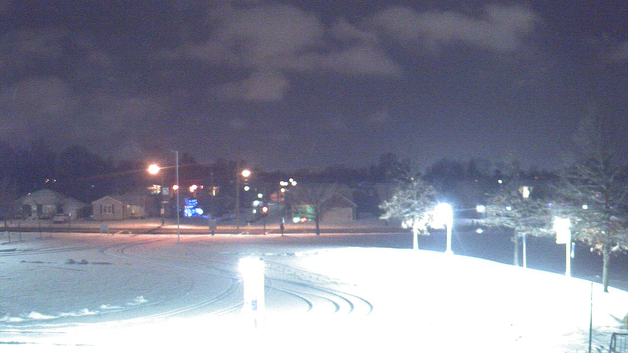 Thumbnail for current weather camera view from Lagonda ES in Springfield, Ohio