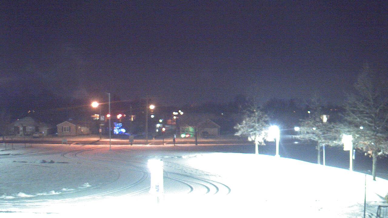 Thumbnail for current weather camera view from Lagonda ES in Springfield, Ohio