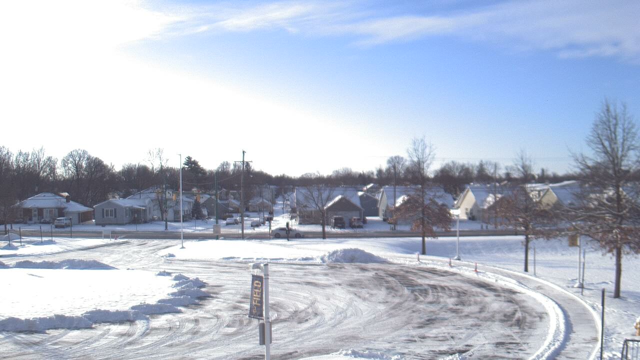 Thumbnail for current weather camera view from Lagonda ES in Springfield, Ohio