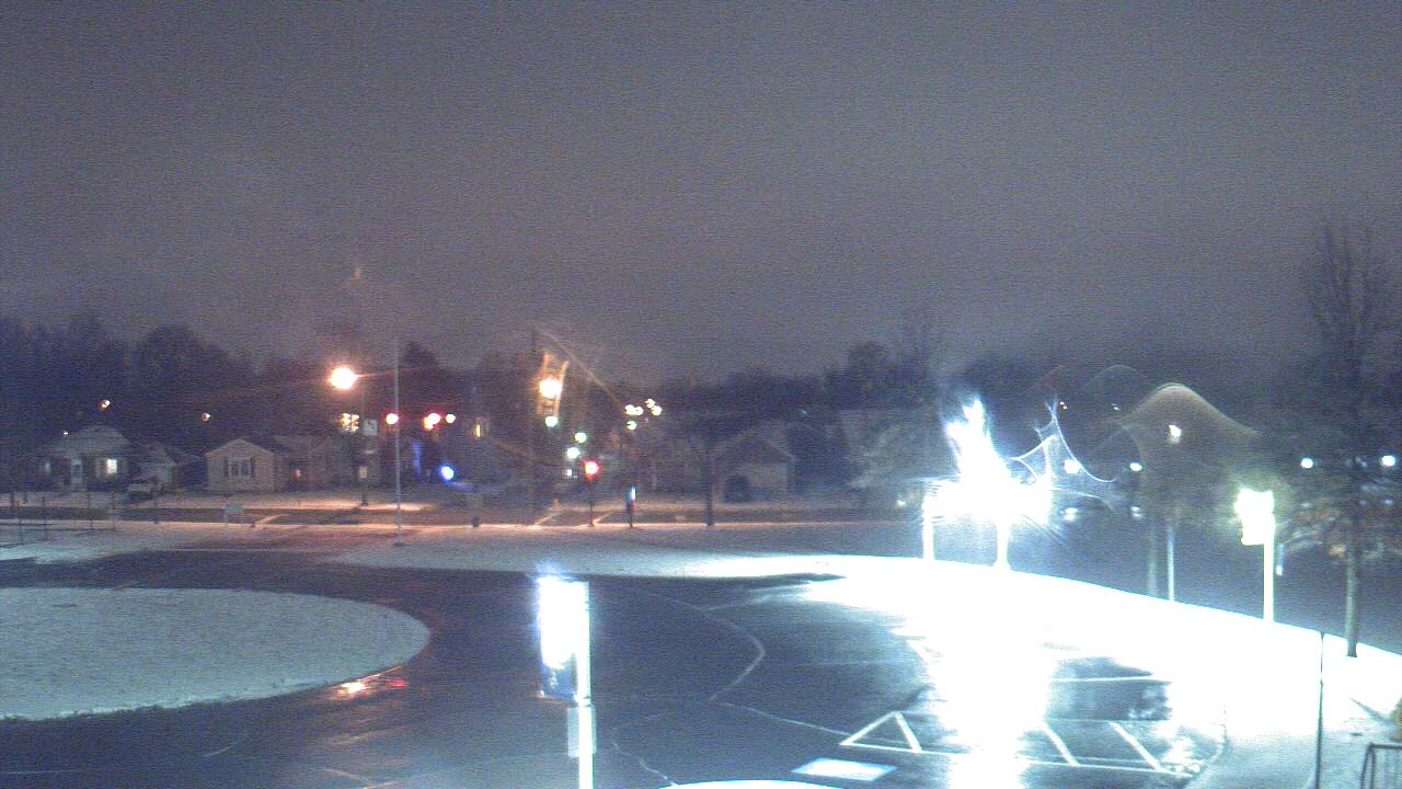 Thumbnail for current weather camera view from Lagonda ES in Springfield, Ohio