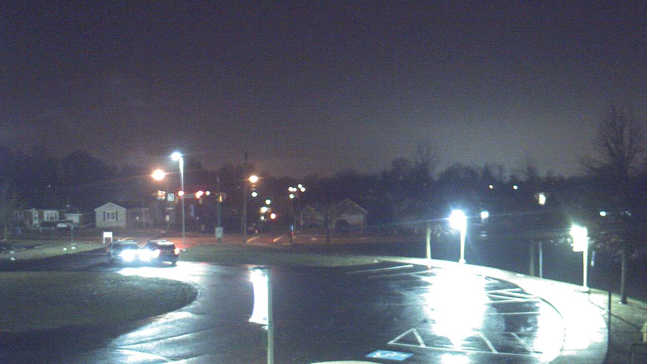 Thumbnail for current weather camera view from Lagonda ES in Springfield, Ohio