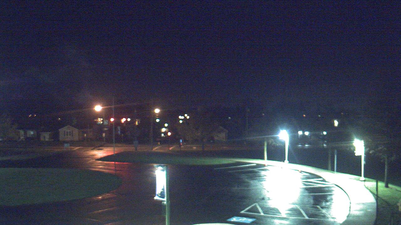 Thumbnail for current weather camera view from Lagonda ES in Springfield, Ohio