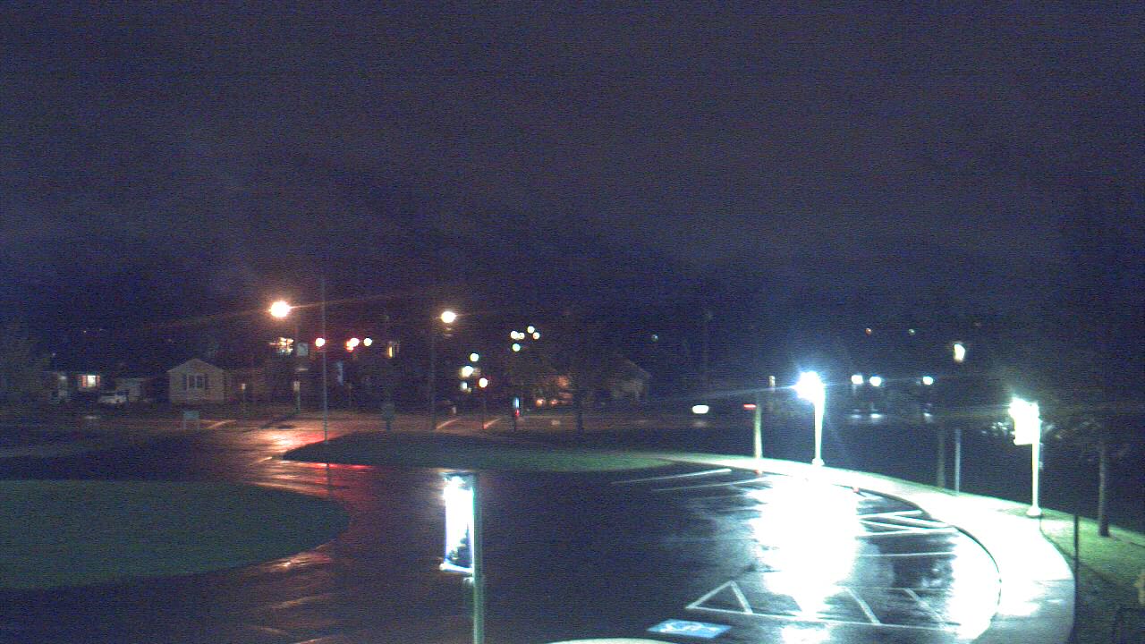 Thumbnail for current weather camera view from Lagonda ES in Springfield, Ohio