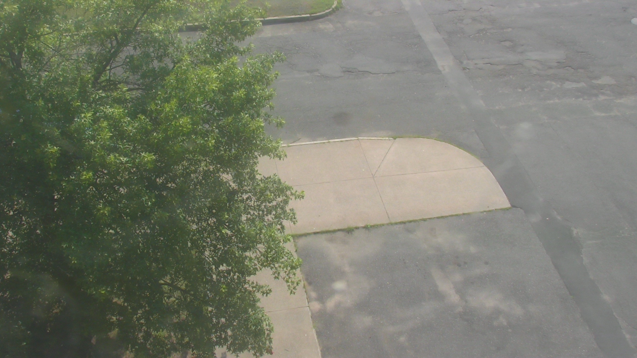 Thumbnail for current weather camera view from Springfield Central HS in Springfield, Massachusetts