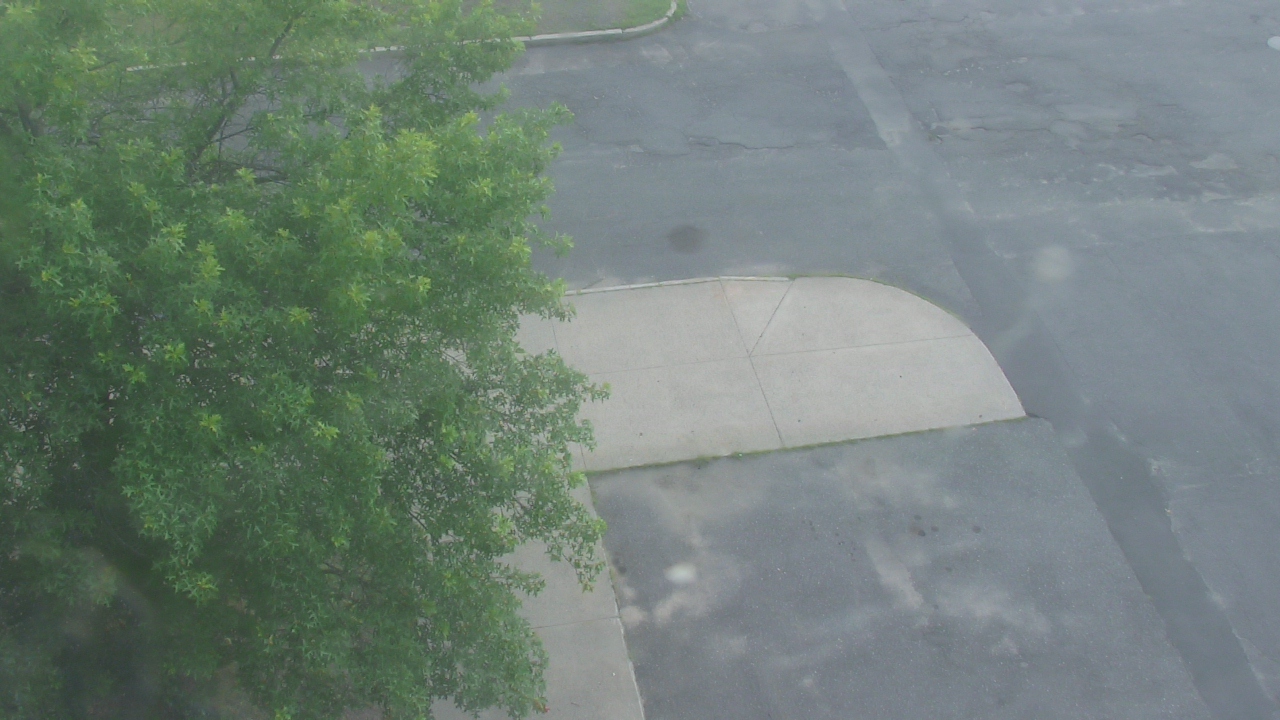 Thumbnail for current weather camera view from Springfield Central HS in Springfield, Massachusetts