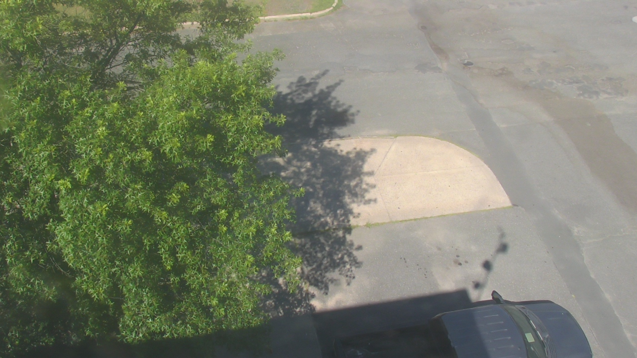 Thumbnail for current weather camera view from Springfield Central HS in Springfield, Massachusetts