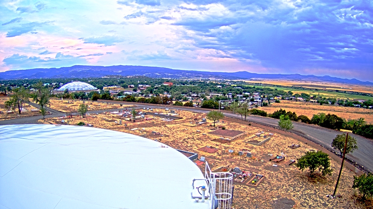 Thumbnail for current weather camera view from Round Valley HS 7100 ft elev in Springerville, Arizona