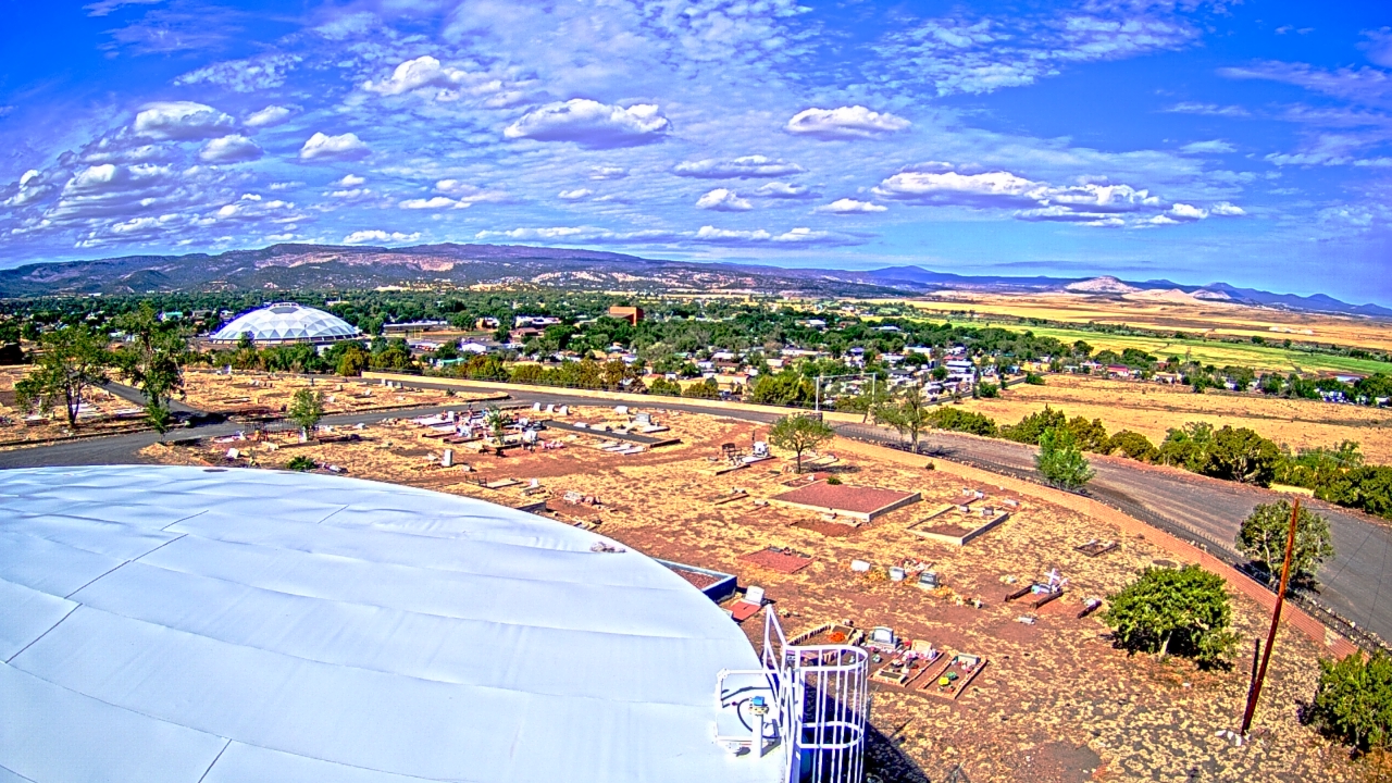 Thumbnail for current weather camera view from Round Valley HS 7100 ft elev in Springerville, Arizona