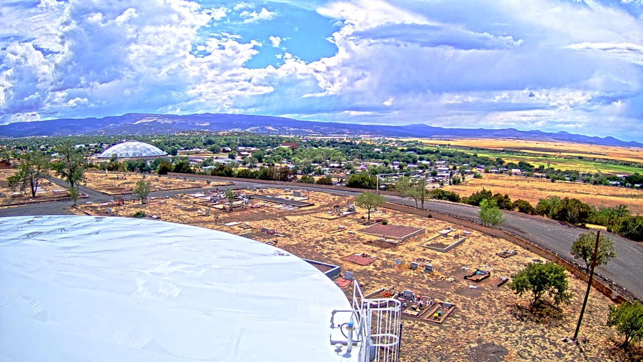 Thumbnail for current weather camera view from Round Valley HS 7100 ft elev in Springerville, Arizona