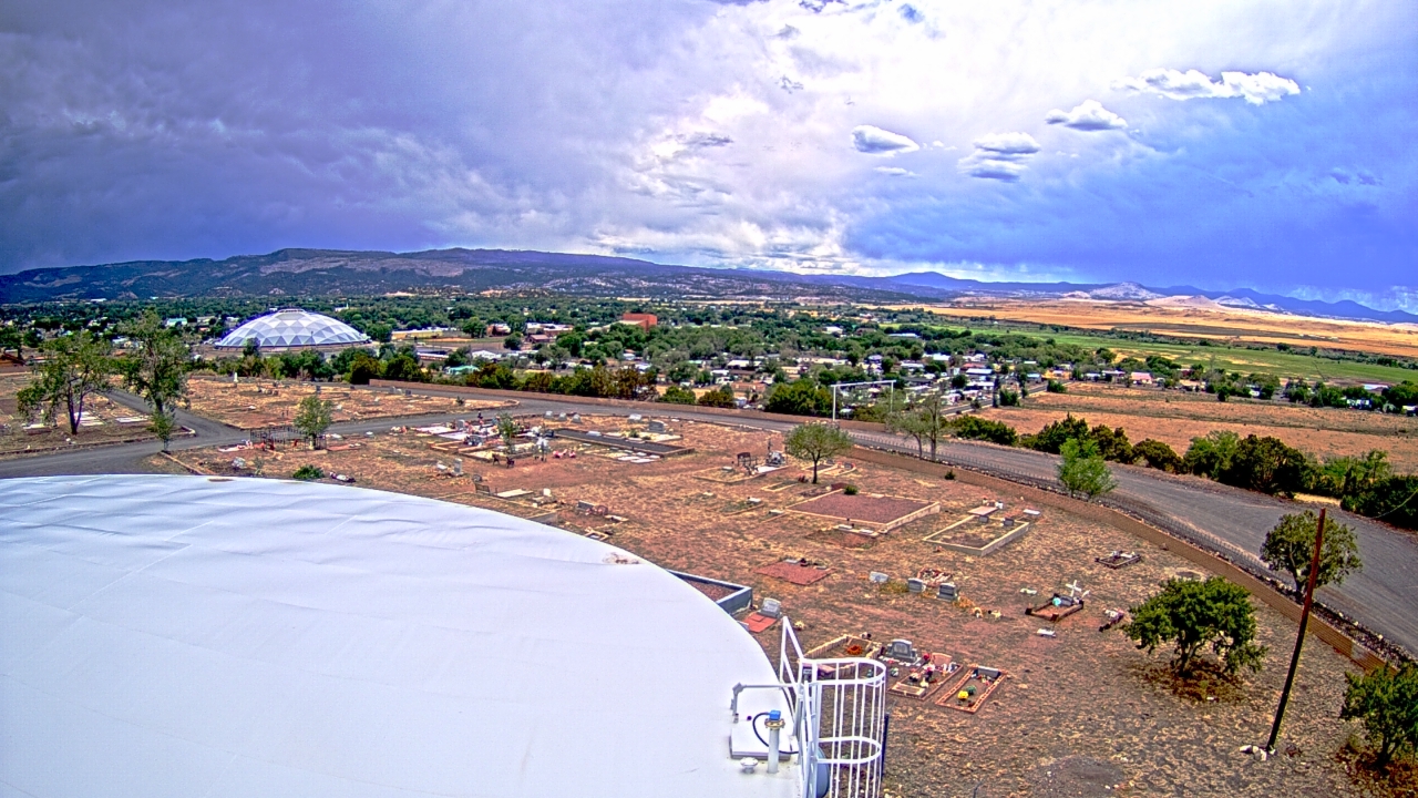Thumbnail for current weather camera view from Round Valley HS 7100 ft elev in Springerville, Arizona