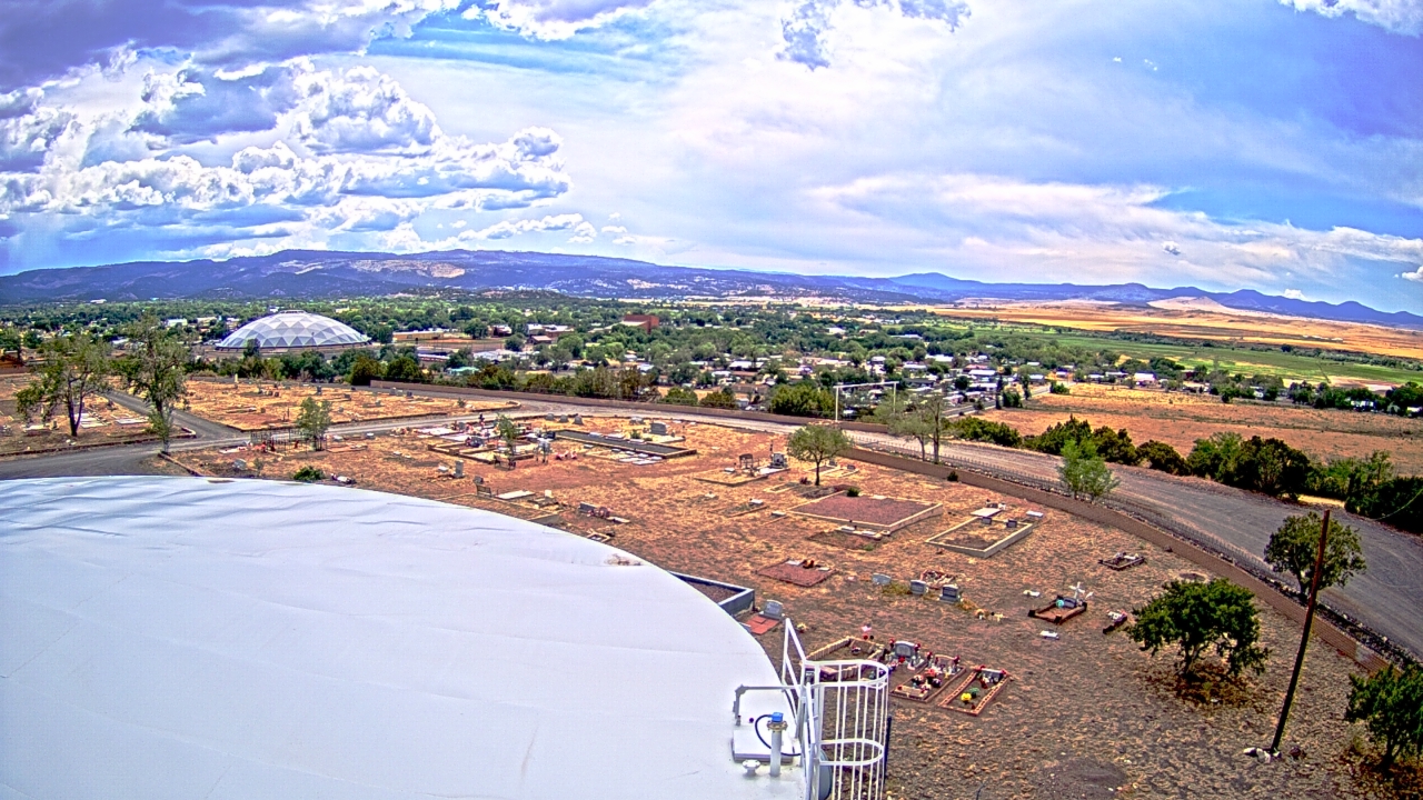 Thumbnail for current weather camera view from Round Valley HS 7100 ft elev in Springerville, Arizona